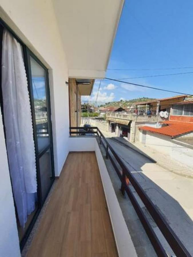 Vila 32 Μπεράτ Εξωτερικό φωτογραφία