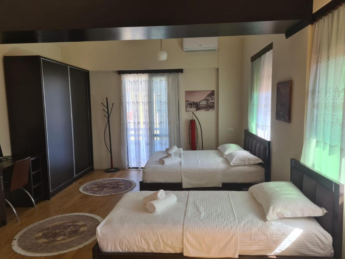 Vila 32 Μπεράτ Εξωτερικό φωτογραφία